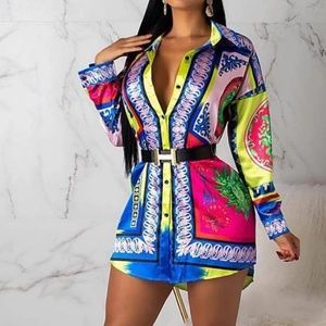 Vintage Dress Blouse!